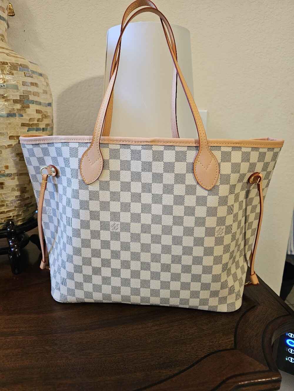 FAUX Louis Vuitton Neverfull NEW